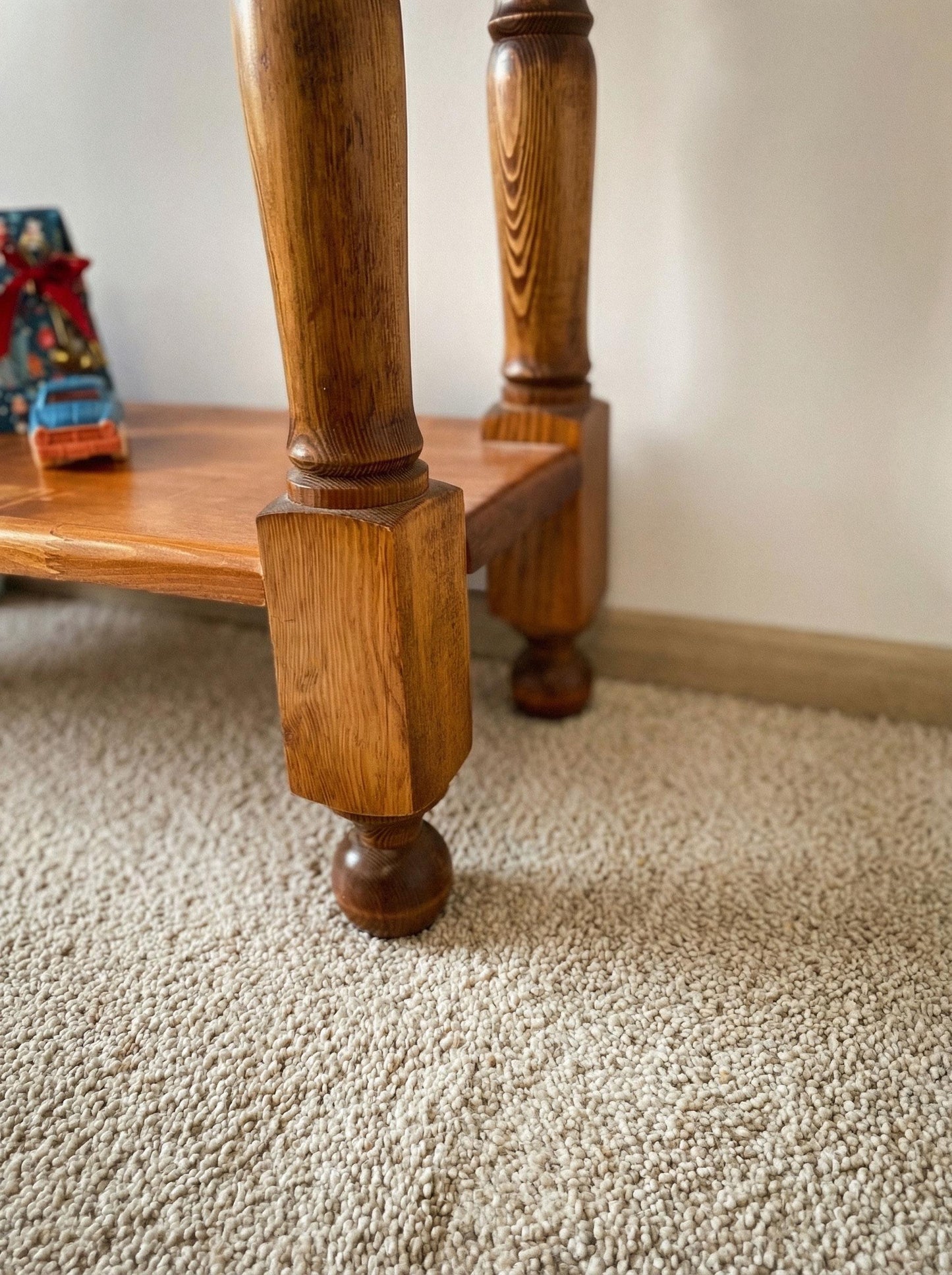 Rustic Tv Stand, Console Table with Turned Legs, Small Space Wood Furniture
