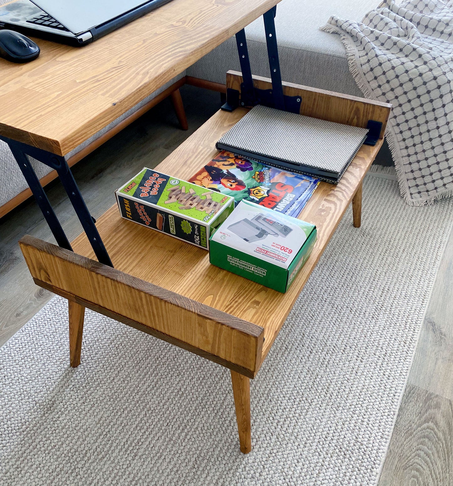 Lift Top Coffee Table with Storage, Small Space Saving Wood Table for Living Room